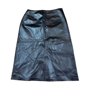 PETER NYGARD: Genuine Leather Black Pencil Skirt - Size 8